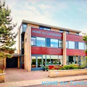 The First Floor, 4 Persons, 2 Bedrooms, Free Parking , Zandvoort Niederlande